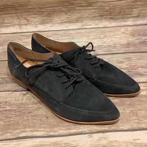 Dolce Vita grey suede shoes
